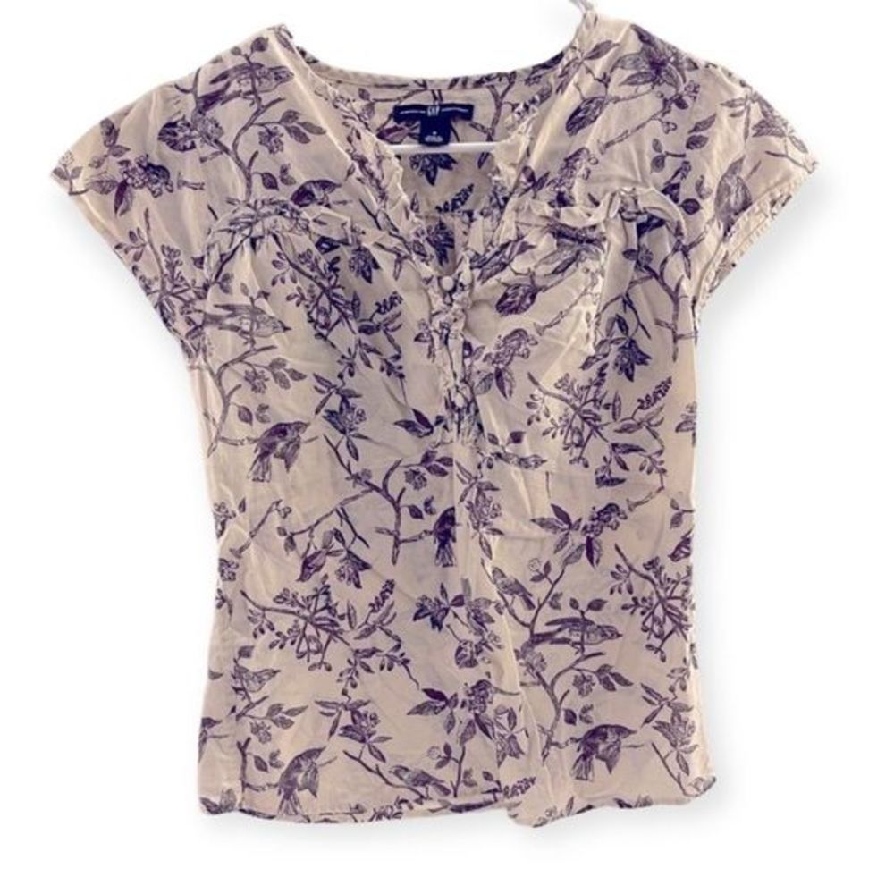 Gap Women's Cream Floral Short-Sleeve Ruffle Blouse